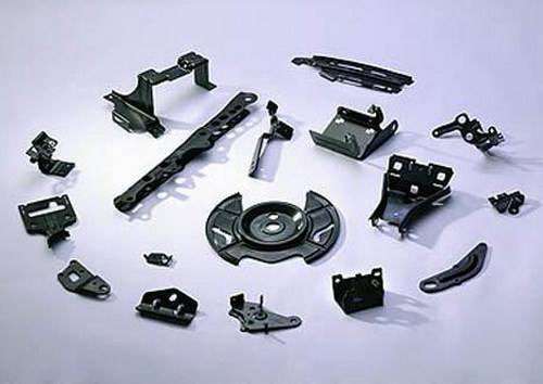 plastic parts manufacturer