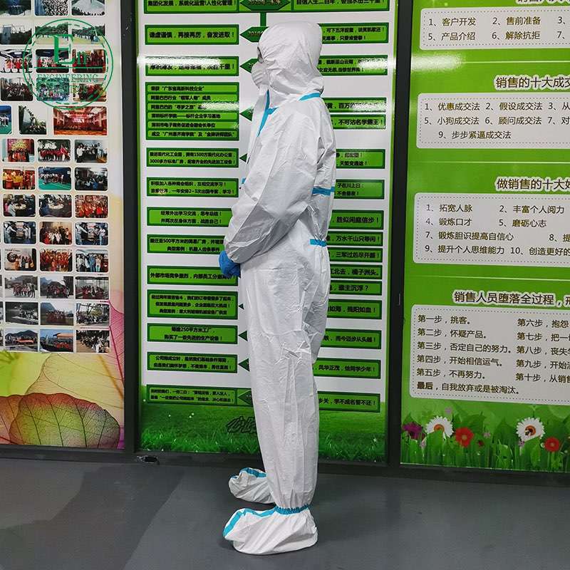 Supply non - woven material anti - virus medical protection level of protective clothing